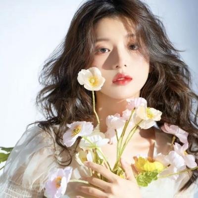 爱长颈鹿的女人